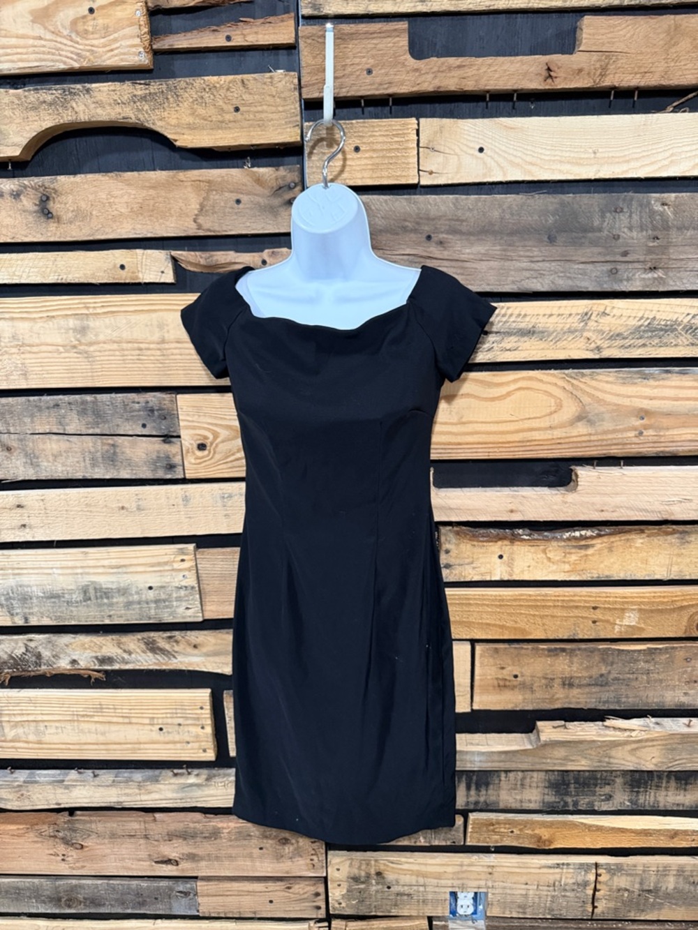 VTG Hugo Buscati Collection Black Cap Sleeve Sheath Dress Size 6 Made In USA
